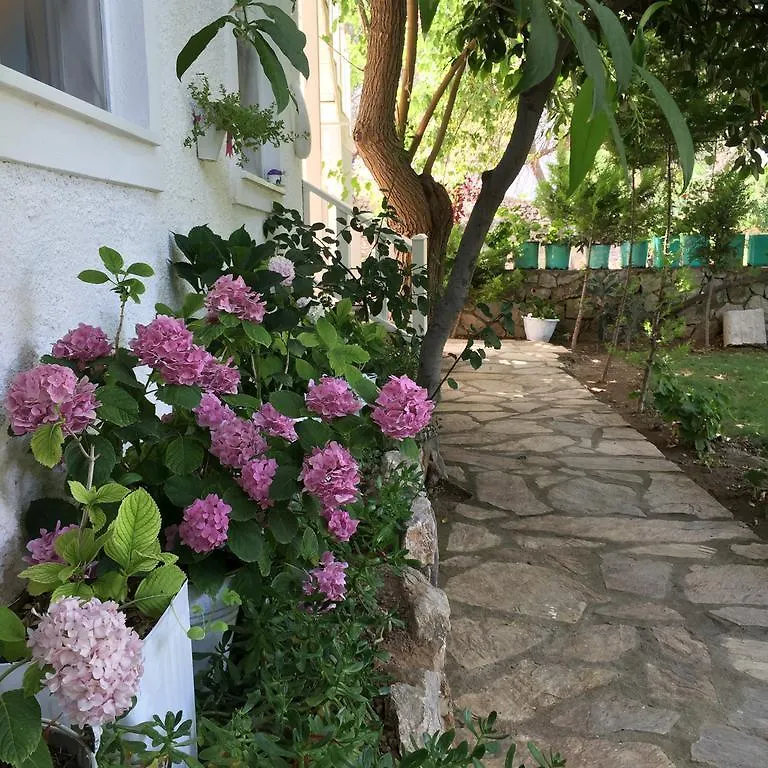 Oda ve Kahvaltı Narlı Pansiyon Marmaris